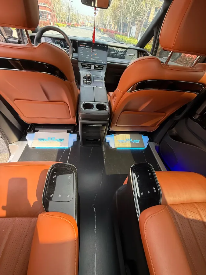 2024 GAC Trumpchi M8 2.0T 190HP L4 E-CVT Hybrid,autocango,china used car exporter,china ev exporter,chinese used car exporter,chinese used ev exporter