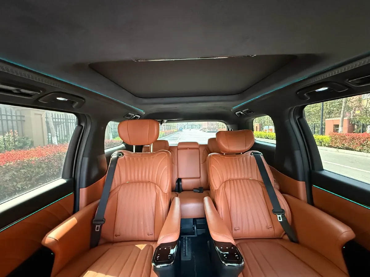 2024 GAC Trumpchi M8 2.0T 190HP L4 E-CVT Hybrid,autocango,china used car exporter,china ev exporter,chinese used car exporter,chinese used ev exporter