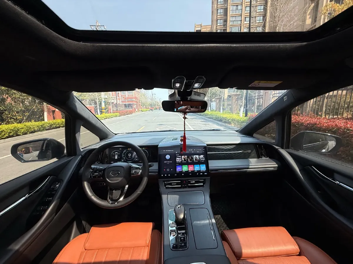 2024 GAC Trumpchi M8 2.0T 190HP L4 E-CVT Hybrid,autocango,china used car exporter,china ev exporter,chinese used car exporter,chinese used ev exporter