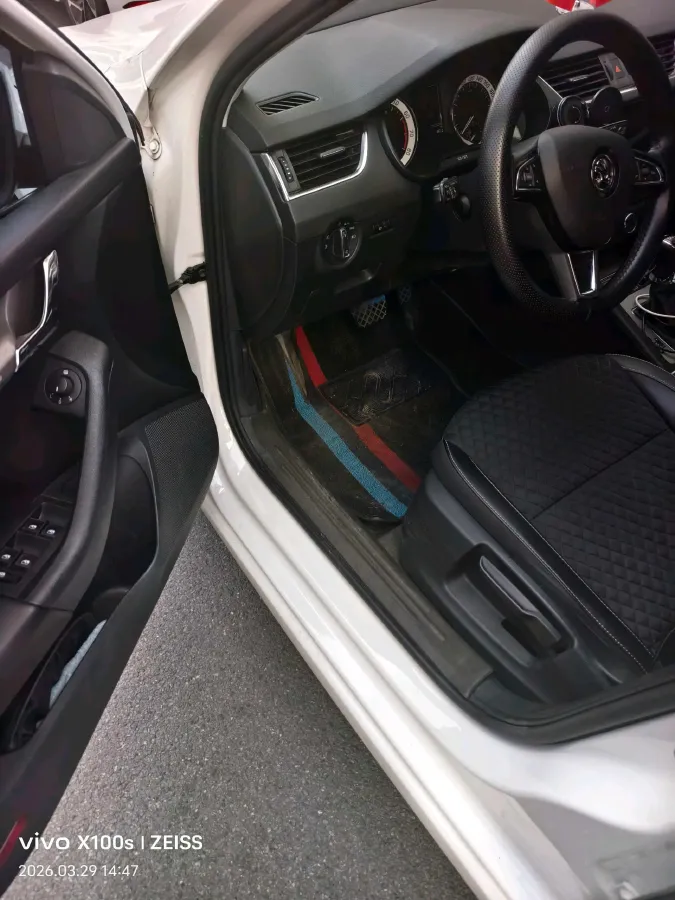 2020 Skoda Octavia 1.2T 116HP L4 7DCT,autocango,china used car exporter,china ev exporter,chinese used car exporter,chinese used ev exporter