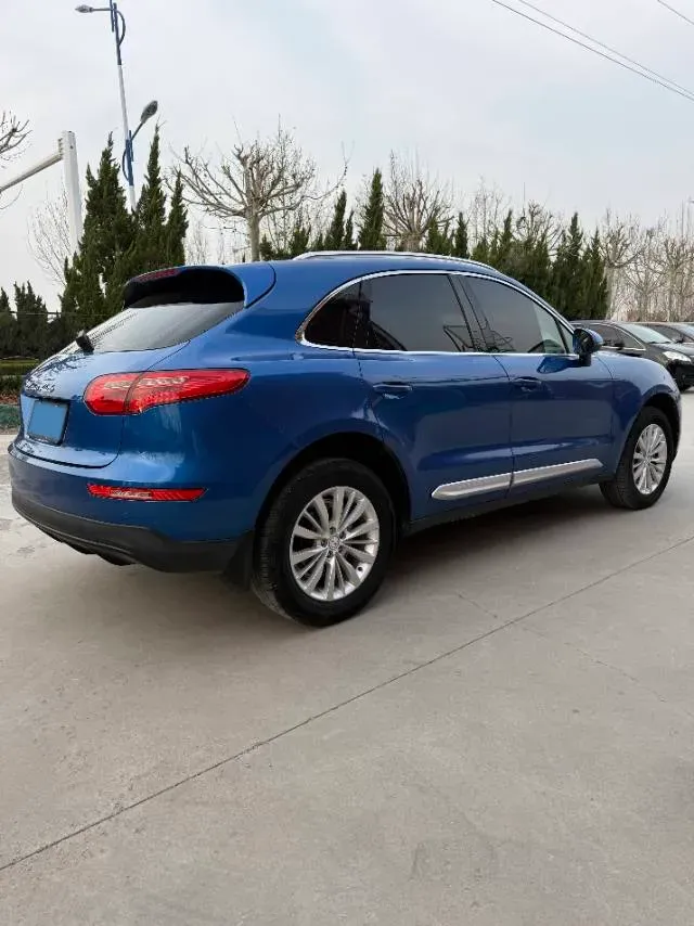 2017 Zotye SR9 2.0T 190HP L4 5MT,autocango,china used car exporter,china ev exporter,chinese used car exporter,chinese used ev exporter