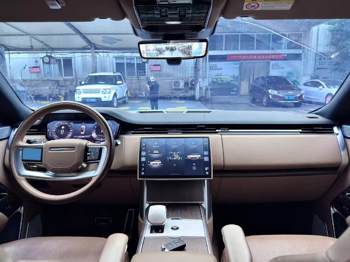 2024 Land Rover Range Rover 3.0T 400HP L6 8AT,autocango,china used car exporter,china ev exporter,chinese used car exporter,chinese used ev exporter