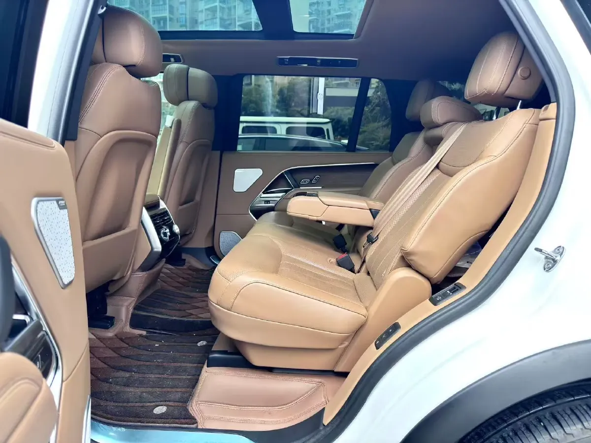 2024 Land Rover Range Rover 3.0T 400HP L6 8AT,autocango,china used car exporter,china ev exporter,chinese used car exporter,chinese used ev exporter
