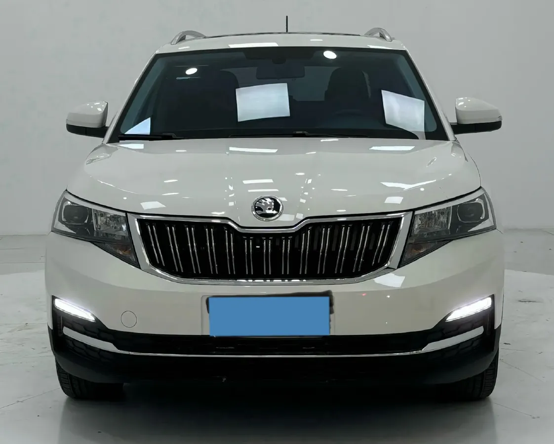 2023 Skoda Kamiq 1.5L 112HP L4 6AT,autocango,china used car exporter,china ev exporter,chinese used car exporter,chinese used ev exporter