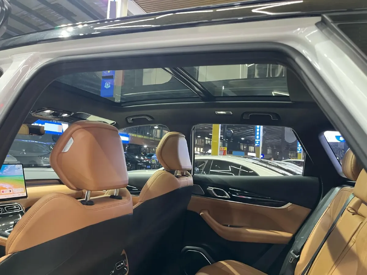 2025 Geely StarRay 1.5T 181HP L4 7DCT,autocango,china used car exporter,china ev exporter,chinese used car exporter,chinese used ev exporter