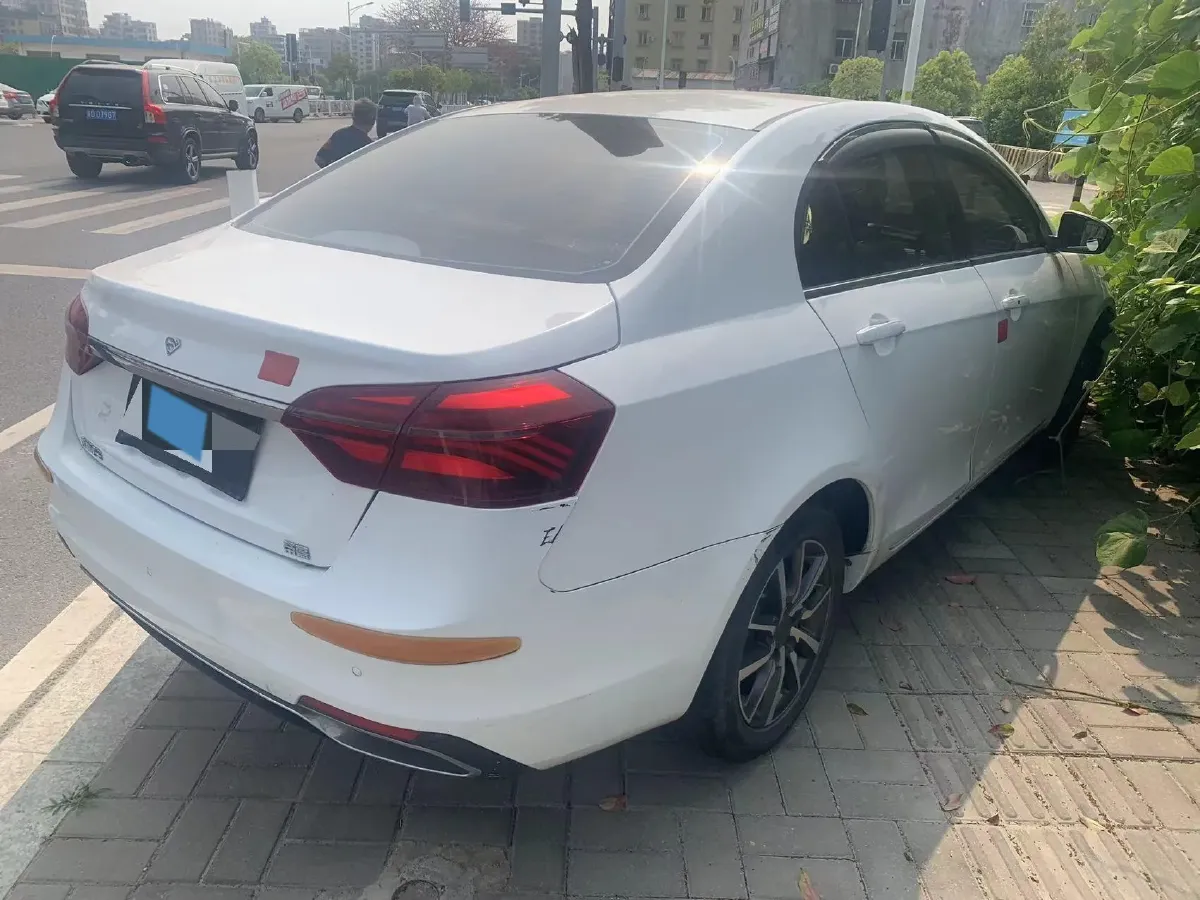 2019 Geely Emgrand 1.5L 109HP L4 5MT,autocango,china used car exporter,china ev exporter,chinese used car exporter,chinese used ev exporter