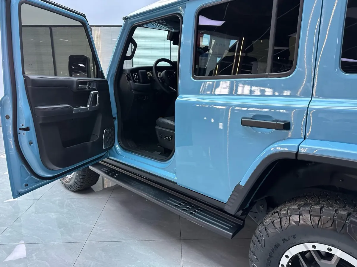 2025 212 212 T01 2.0T 252HP L4 8AT,autocango,china used car exporter,china ev exporter,chinese used car exporter,chinese used ev exporter