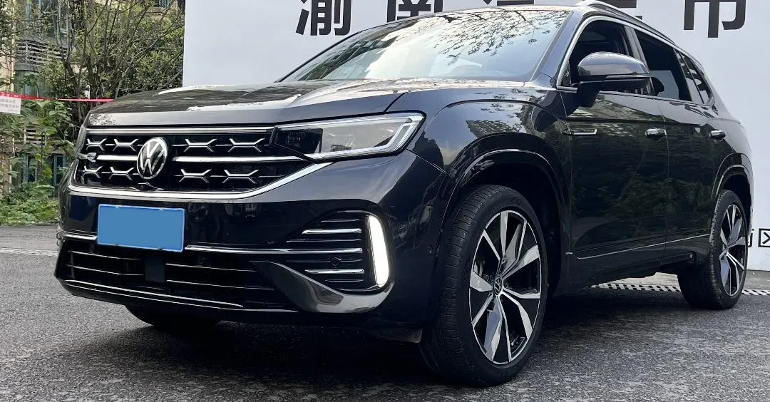 2023 Volkswagen Tayron 2.0T 220HP L4 7DCT,autocango,china used car exporter,china ev exporter,chinese used car exporter,chinese used ev exporter