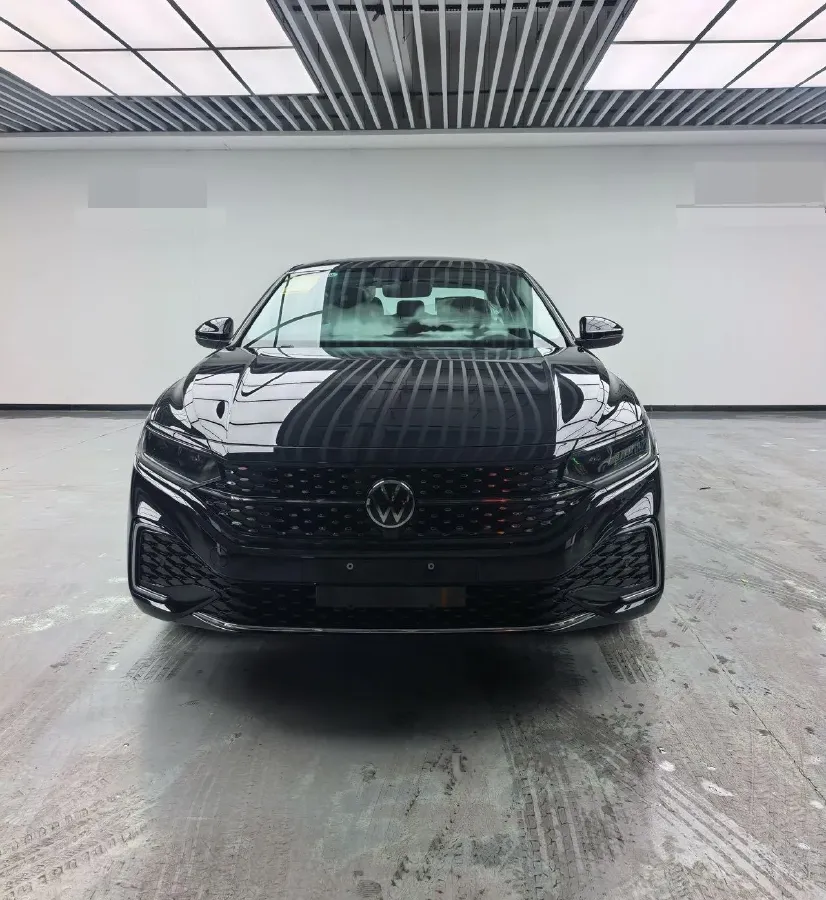 2026 Volkswagen Passat 2.0T 220HP L4 7DCT,autocango,china used car exporter,china ev exporter,chinese used car exporter,chinese used ev exporter