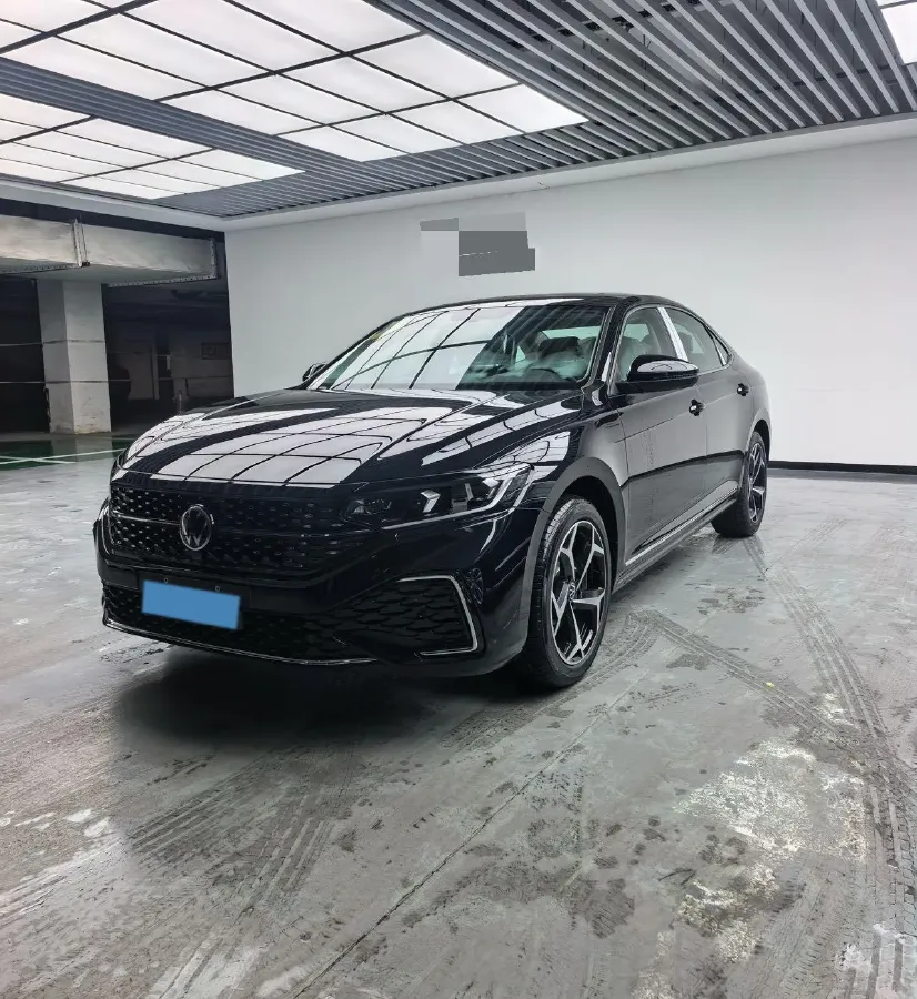 2026 Volkswagen Passat 2.0T 220HP L4 7DCT,autocango,china used car exporter,china ev exporter,chinese used car exporter,chinese used ev exporter