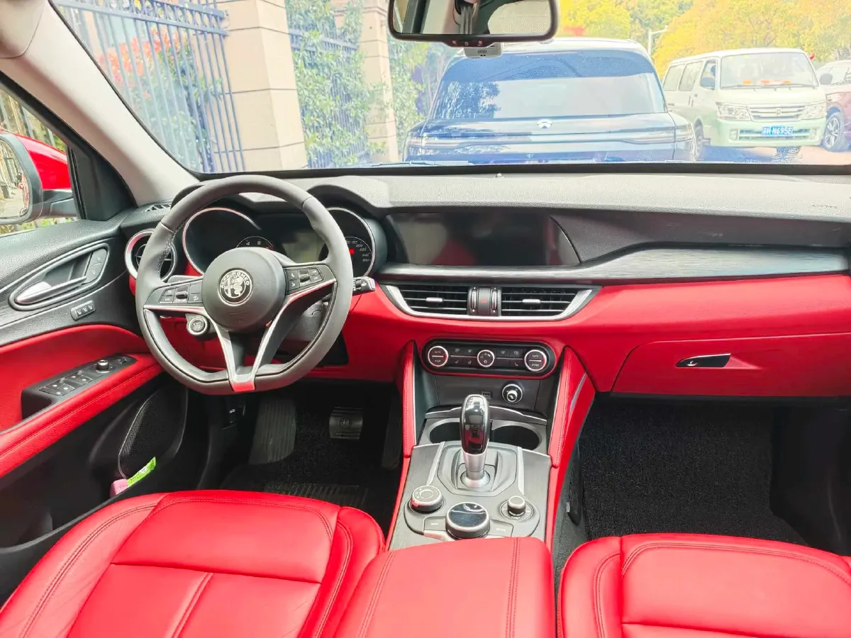 2017 Lexus NX 2.0T 238HP L4 6AT,autocango,china used car exporter,china ev exporter,chinese used car exporter,chinese used ev exporter