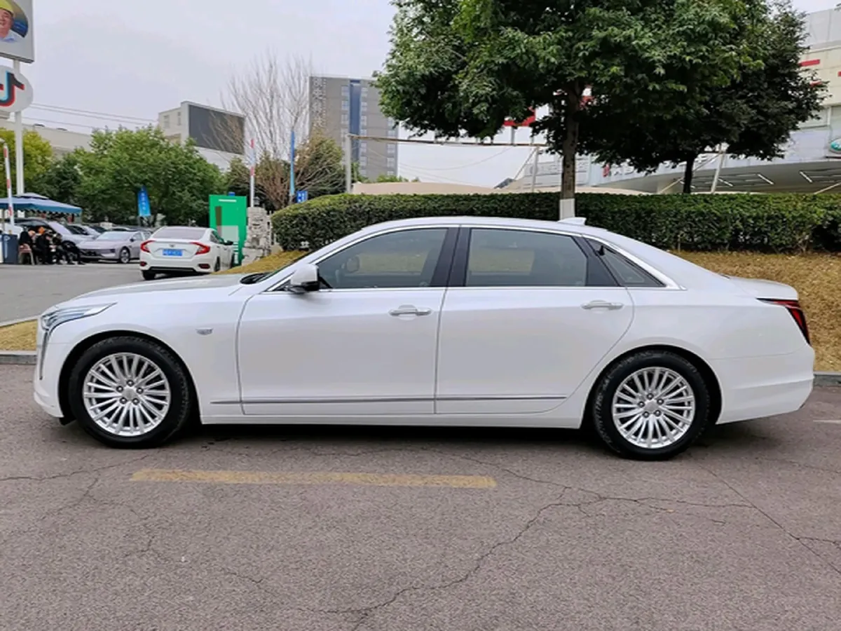2022 Cadillac CT6 2.0T 237HP L4 10AT,autocango,china used car exporter,china ev exporter,chinese used car exporter,chinese used ev exporter