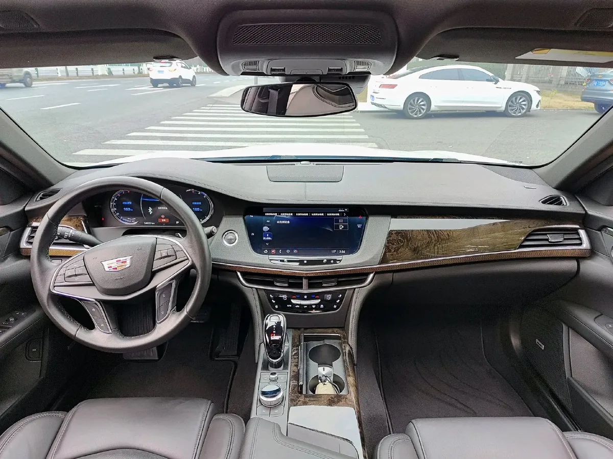 2022 Cadillac CT6 2.0T 237HP L4 10AT,autocango,china used car exporter,china ev exporter,chinese used car exporter,chinese used ev exporter