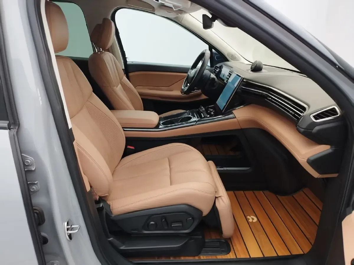 2018 NIO ES8 BEV 70KWH,autocango,china used car exporter,china ev exporter,chinese used car exporter,chinese used ev exporter