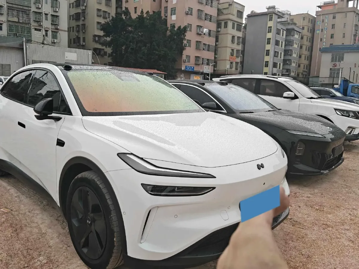 2024 ONVO L60 BEV 60KWH,autocango,china used car exporter,china ev exporter,chinese used car exporter,chinese used ev exporter