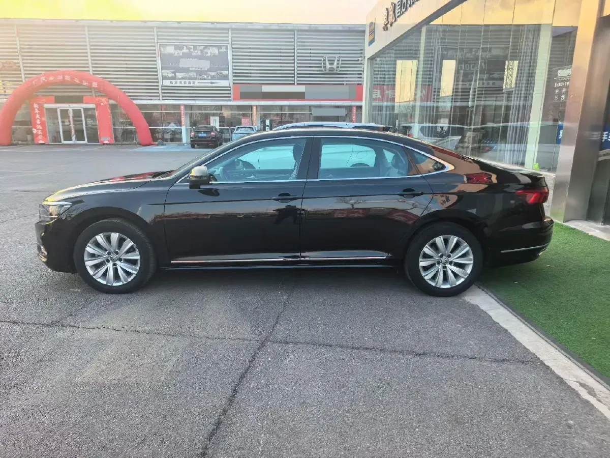 2019 Skoda Kodiak 2.0T 186HP L4 7DCT,autocango,china used car exporter,china ev exporter,chinese used car exporter,chinese used ev exporter