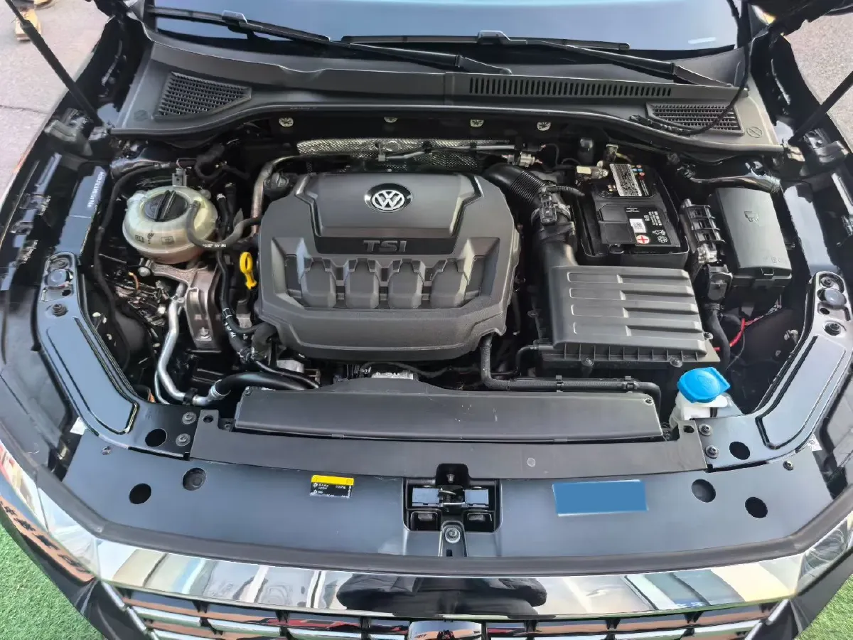 2019 Skoda Kodiak 2.0T 186HP L4 7DCT,autocango,china used car exporter,china ev exporter,chinese used car exporter,chinese used ev exporter