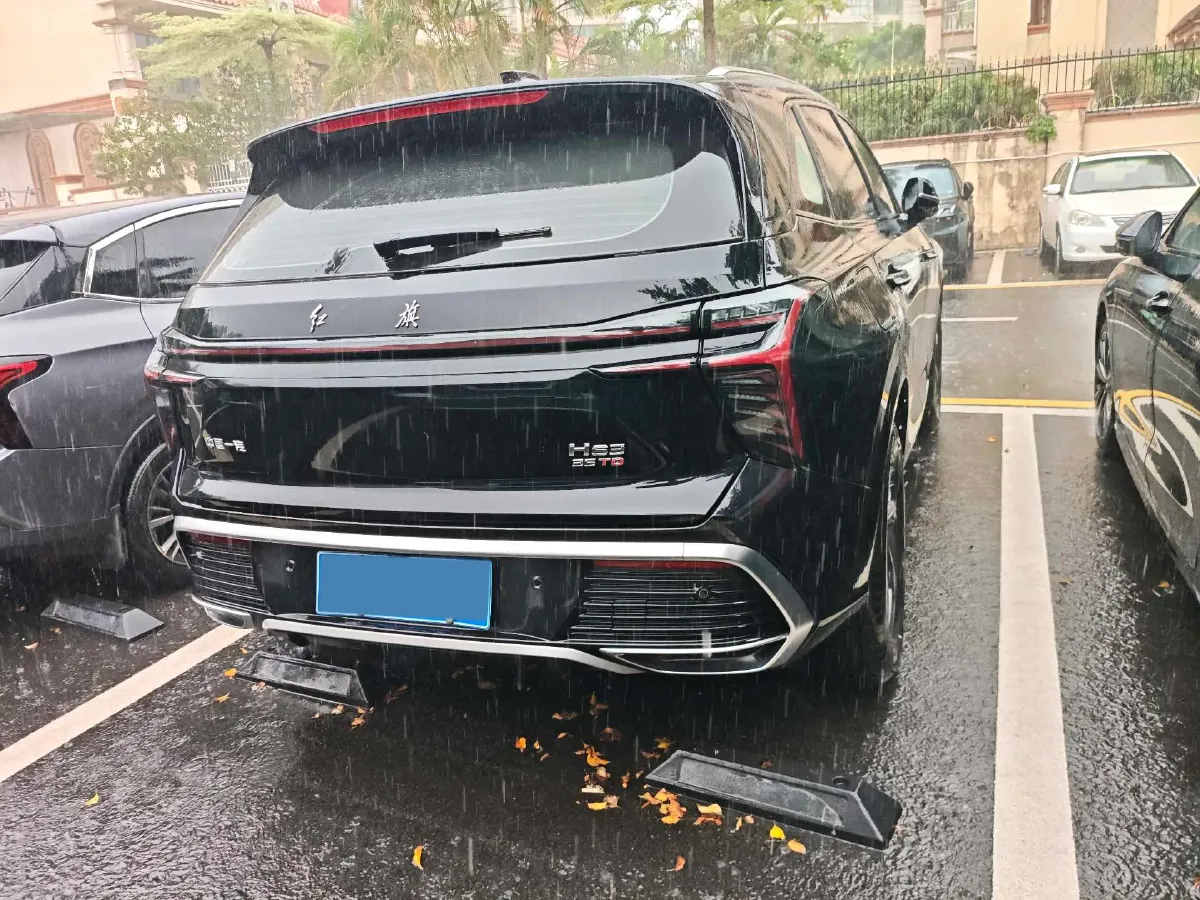 2024 HongQi HS3 1.5T 169HP L4 7DCT,autocango,china used car exporter,china ev exporter,chinese used car exporter,chinese used ev exporter