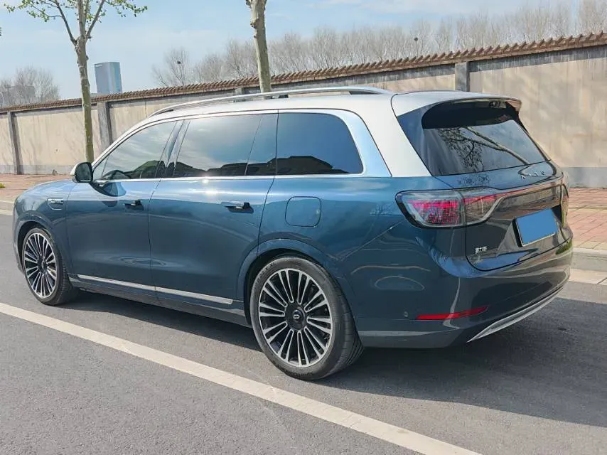 2024 AITO AITO M9 1.5T 152HP L4 REEV 42KWH,autocango,china used car exporter,china ev exporter,chinese used car exporter,chinese used ev exporter