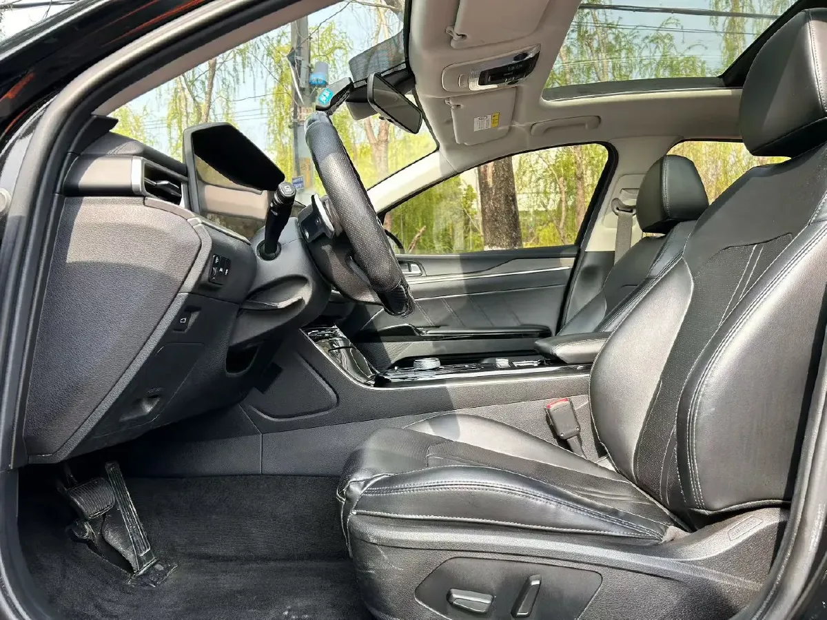 2020 Kia K5 1.5T 170HP L4 7DCT,autocango,china used car exporter,china ev exporter,chinese used car exporter,chinese used ev exporter