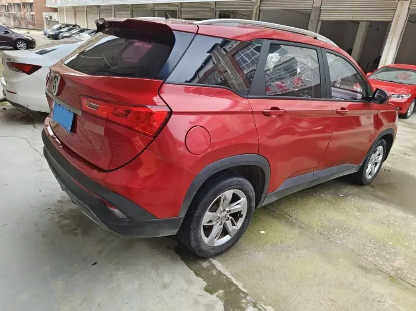 2018 BaoJun 530 1.5T 150HP L4 6MT,autocango,china used car exporter,china ev exporter,chinese used car exporter,chinese used ev exporter