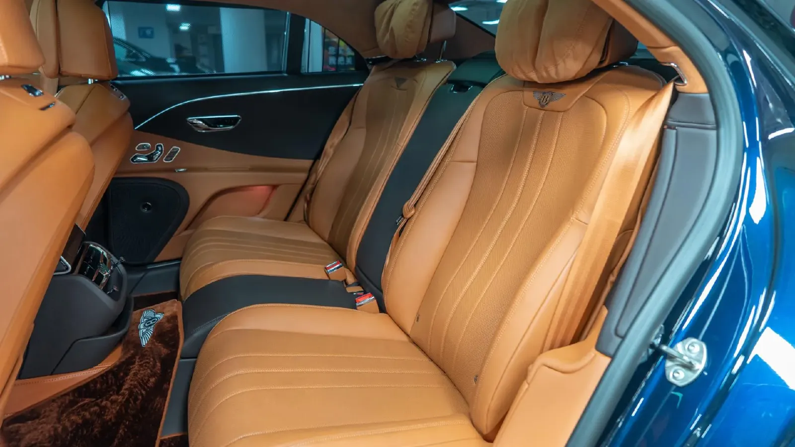 2024 Bentley Flying Spur 4.0T 549HP V8 8DCT,autocango,china used car exporter,china ev exporter,chinese used car exporter,chinese used ev exporter