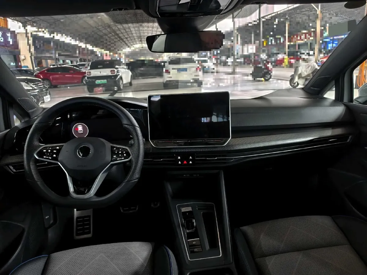 2025 Volkswagen Golf 1.5T 160HP L4 7DCT,autocango,china used car exporter,china ev exporter,chinese used car exporter,chinese used ev exporter