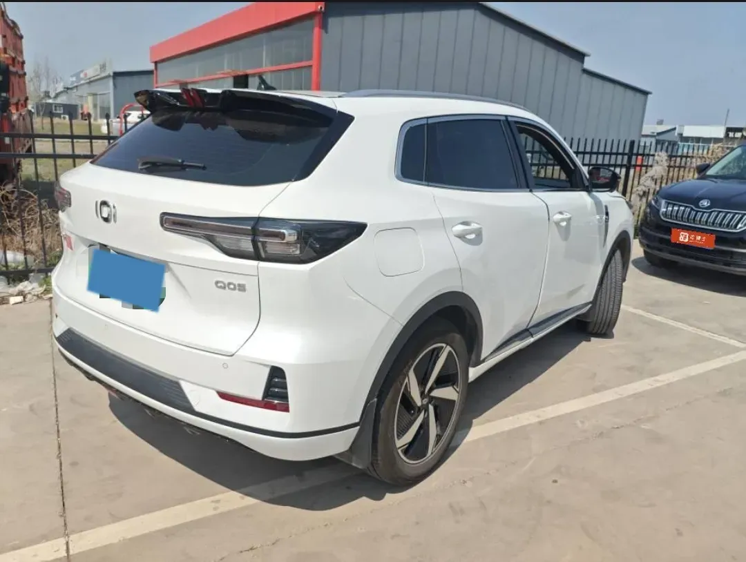2023 Venucia Grand V DD-i 1.5T 163HP L4 E-CVT PHEV 18.4KWH,autocango,china used car exporter,china ev exporter,chinese used car exporter,chinese used ev exporter