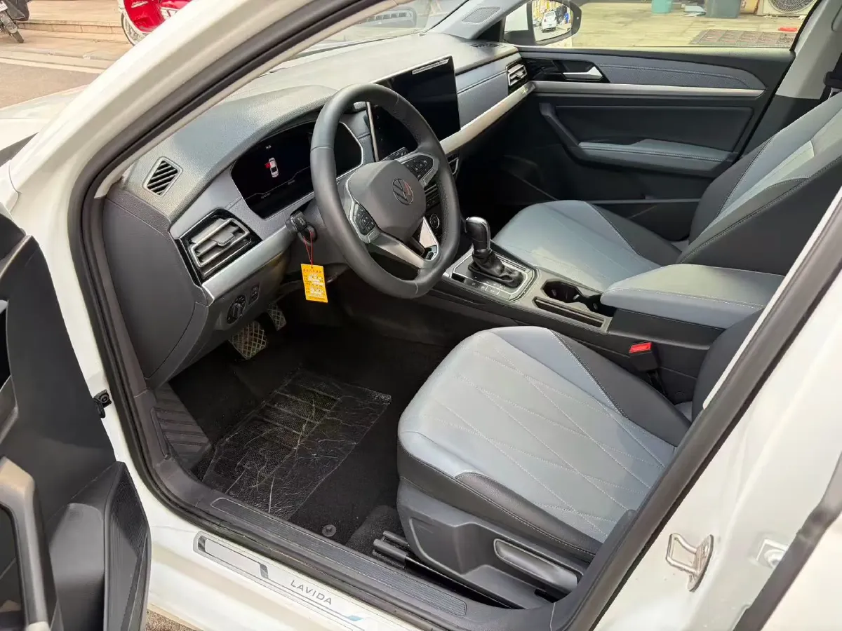 2024 Volkswagen Lavida 1.5L 110HP L4 6AT,autocango,china used car exporter,china ev exporter,chinese used car exporter,chinese used ev exporter