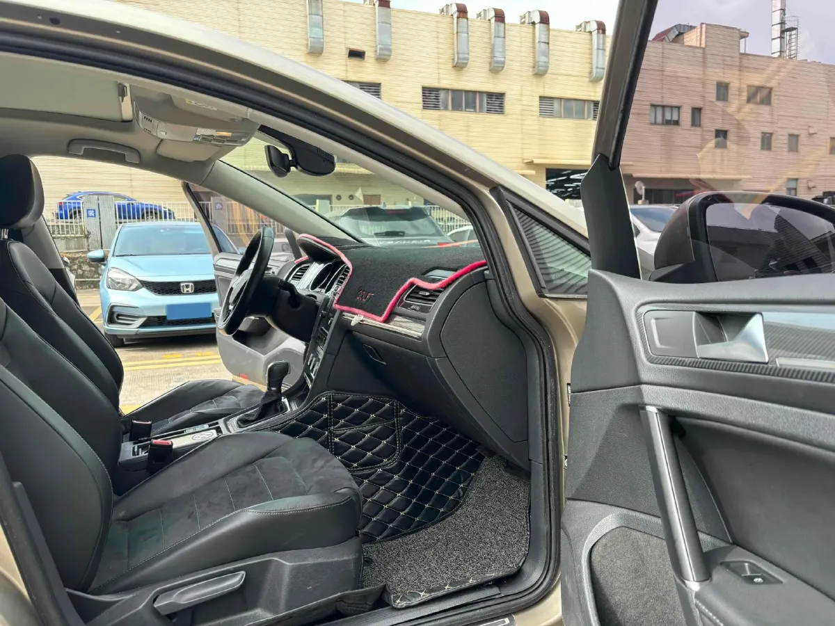 2018 Volkswagen Golf 1.4T 131HP L4 7DCT,autocango,china used car exporter,china ev exporter,chinese used car exporter,chinese used ev exporter