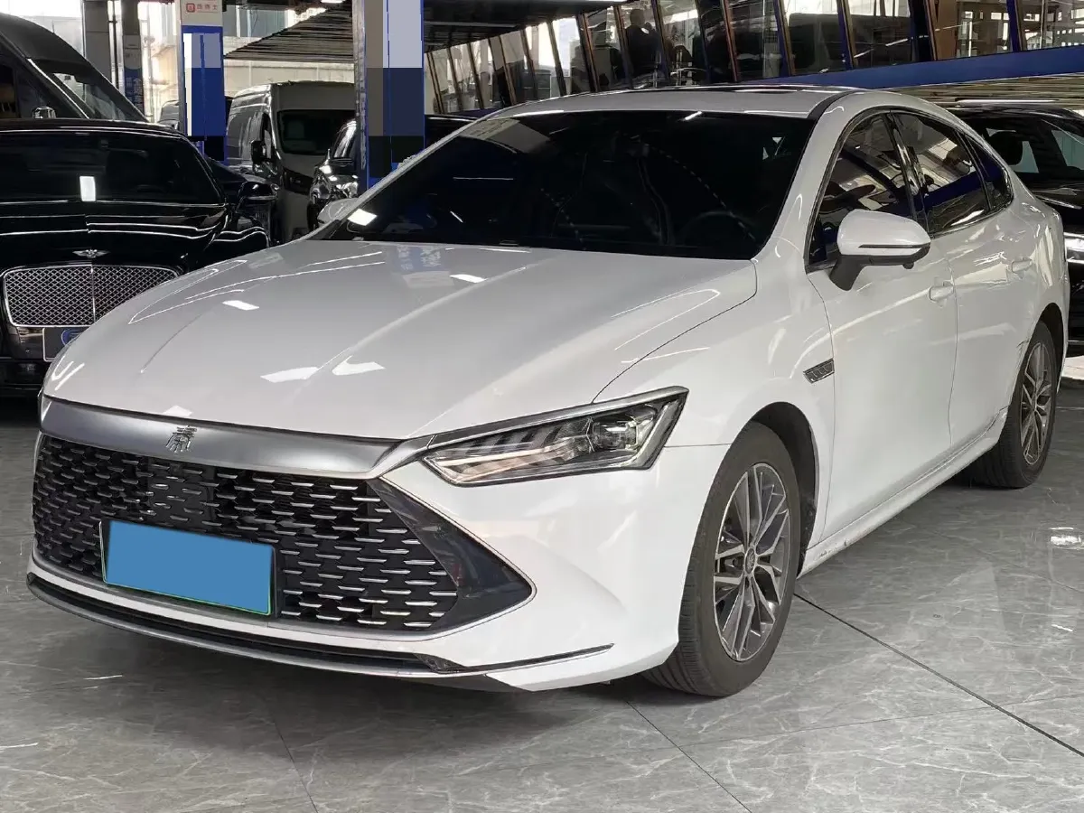 2021 Haval F7 1.5T 169HP L4 7DCT,autocango,china used car exporter,china ev exporter,chinese used car exporter,chinese used ev exporter