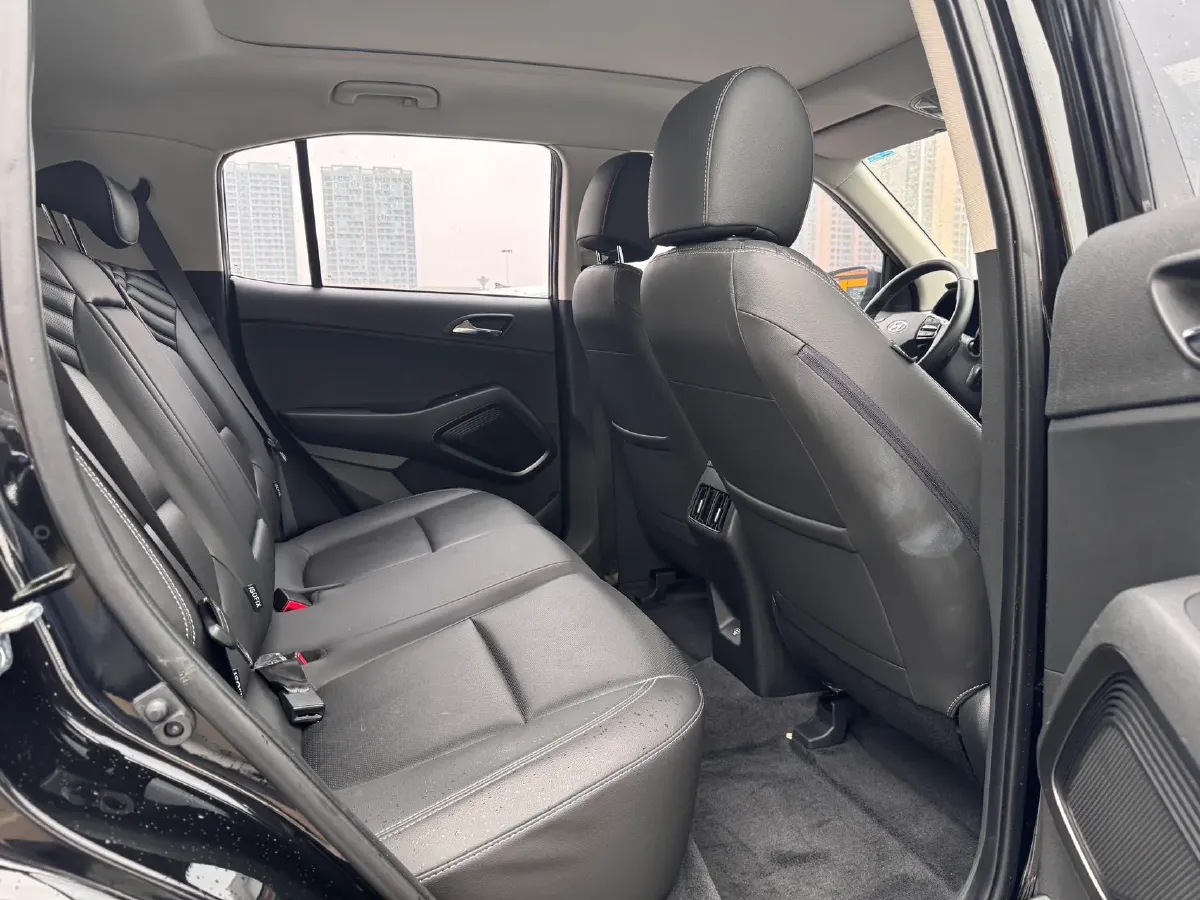 2021 Hyundai ix35 1.4T 140HP L4 7DCT,autocango,china used car exporter,china ev exporter,chinese used car exporter,chinese used ev exporter