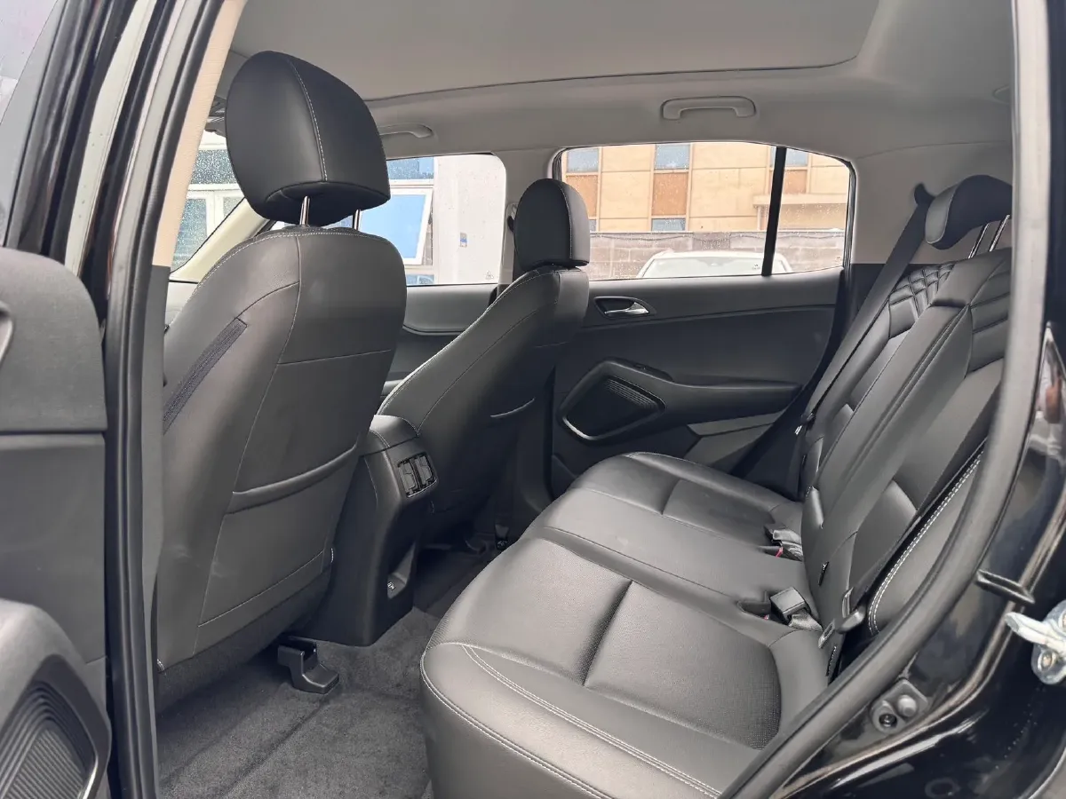 2021 Hyundai ix35 1.4T 140HP L4 7DCT,autocango,china used car exporter,china ev exporter,chinese used car exporter,chinese used ev exporter