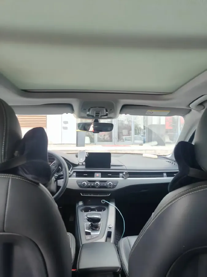 2019 Audi A4L 2.0T 190HP L4 7DCT,autocango,china used car exporter,china ev exporter,chinese used car exporter,chinese used ev exporter