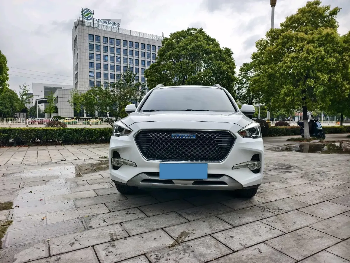 2017 Haval M6 1.5T 150HP L4 6MT,autocango,china used car exporter,china ev exporter,chinese used car exporter,chinese used ev exporter