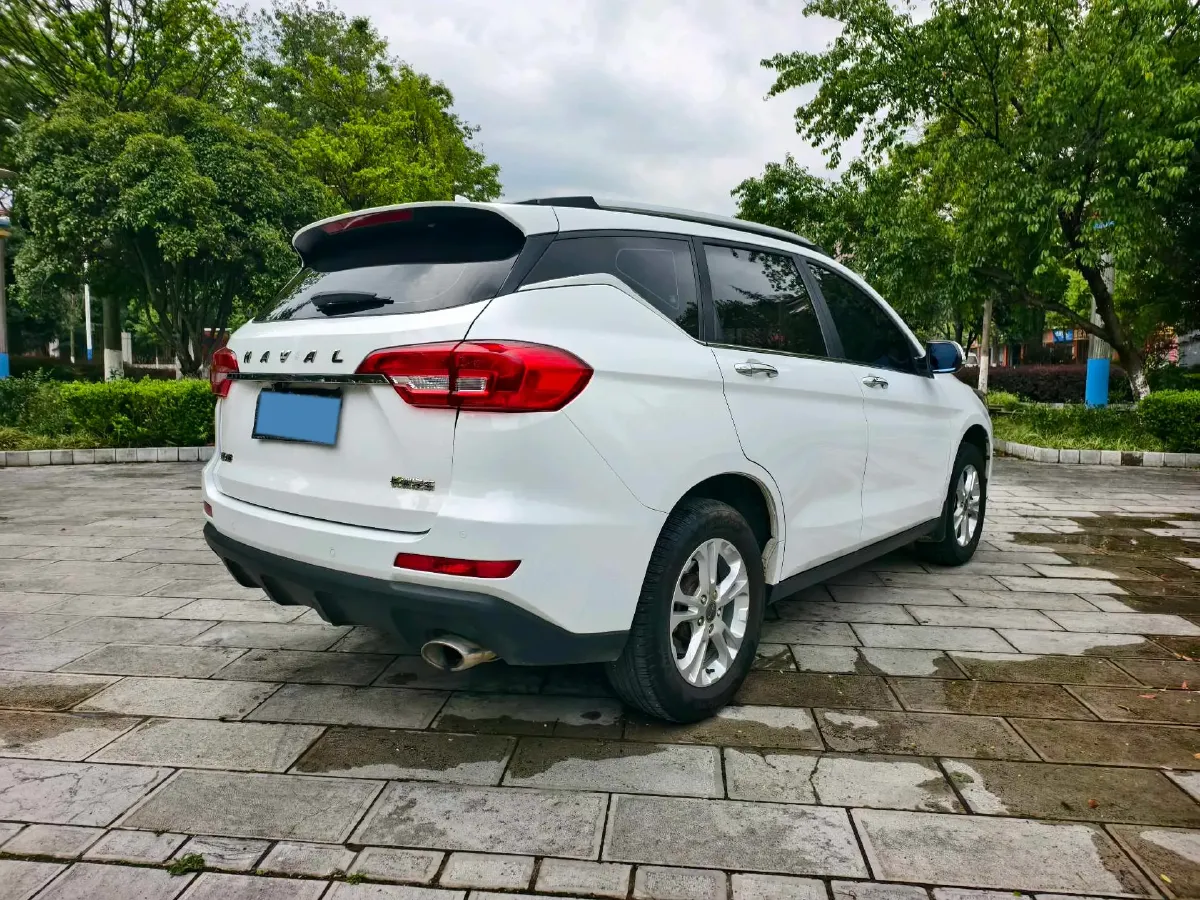 2017 Haval M6 1.5T 150HP L4 6MT,autocango,china used car exporter,china ev exporter,chinese used car exporter,chinese used ev exporter