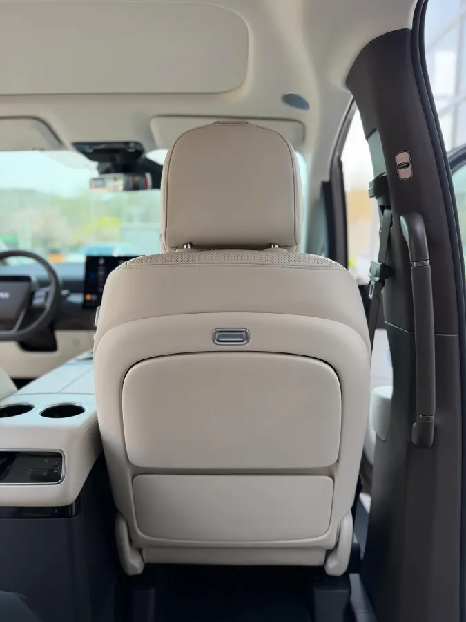 2024 Li MEGA BEV 102.7KWH,autocango,china used car exporter,china ev exporter,chinese used car exporter,chinese used ev exporter