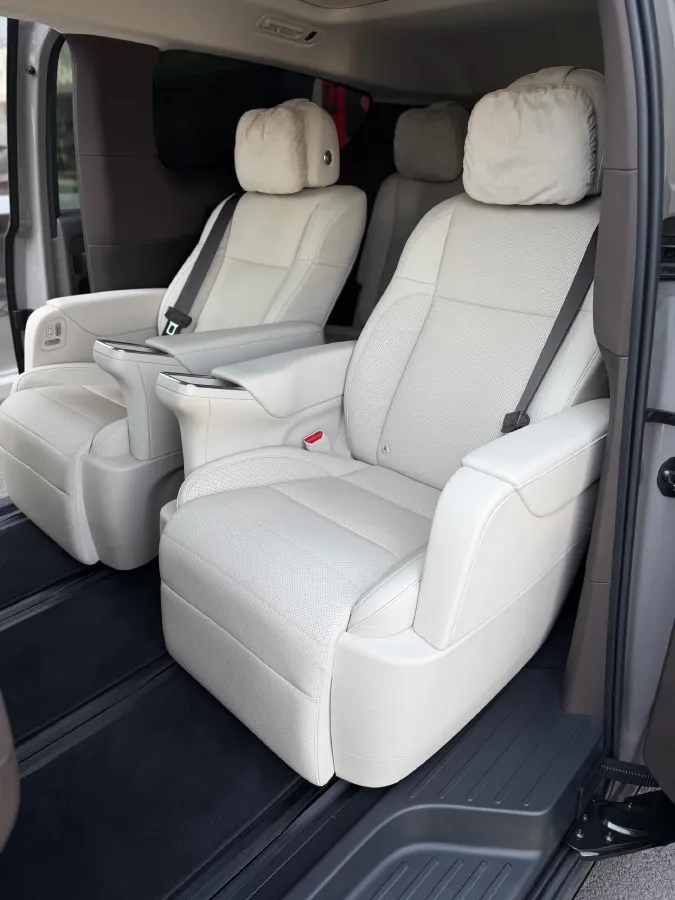 2024 Li MEGA BEV 102.7KWH,autocango,china used car exporter,china ev exporter,chinese used car exporter,chinese used ev exporter