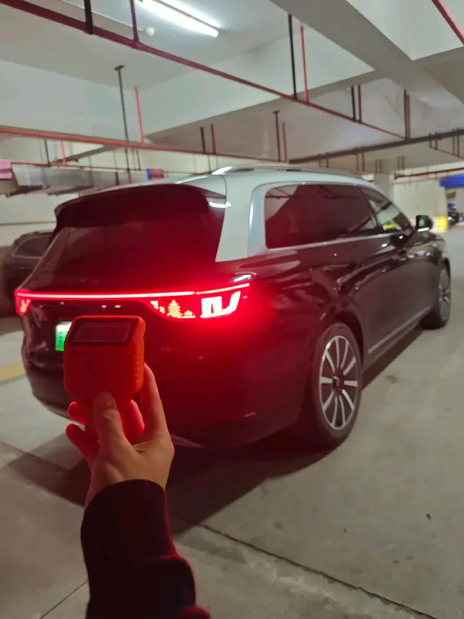 2024 AITO AITO M9 1.5T 152HP L4 REEV 42KWH,autocango,china used car exporter,china ev exporter,chinese used car exporter,chinese used ev exporter