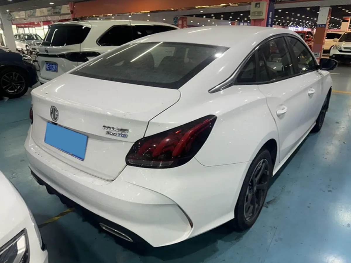 2022 MG 5 1.5T 173HP L4 7DCT,autocango,china used car exporter,china ev exporter,chinese used car exporter,chinese used ev exporter