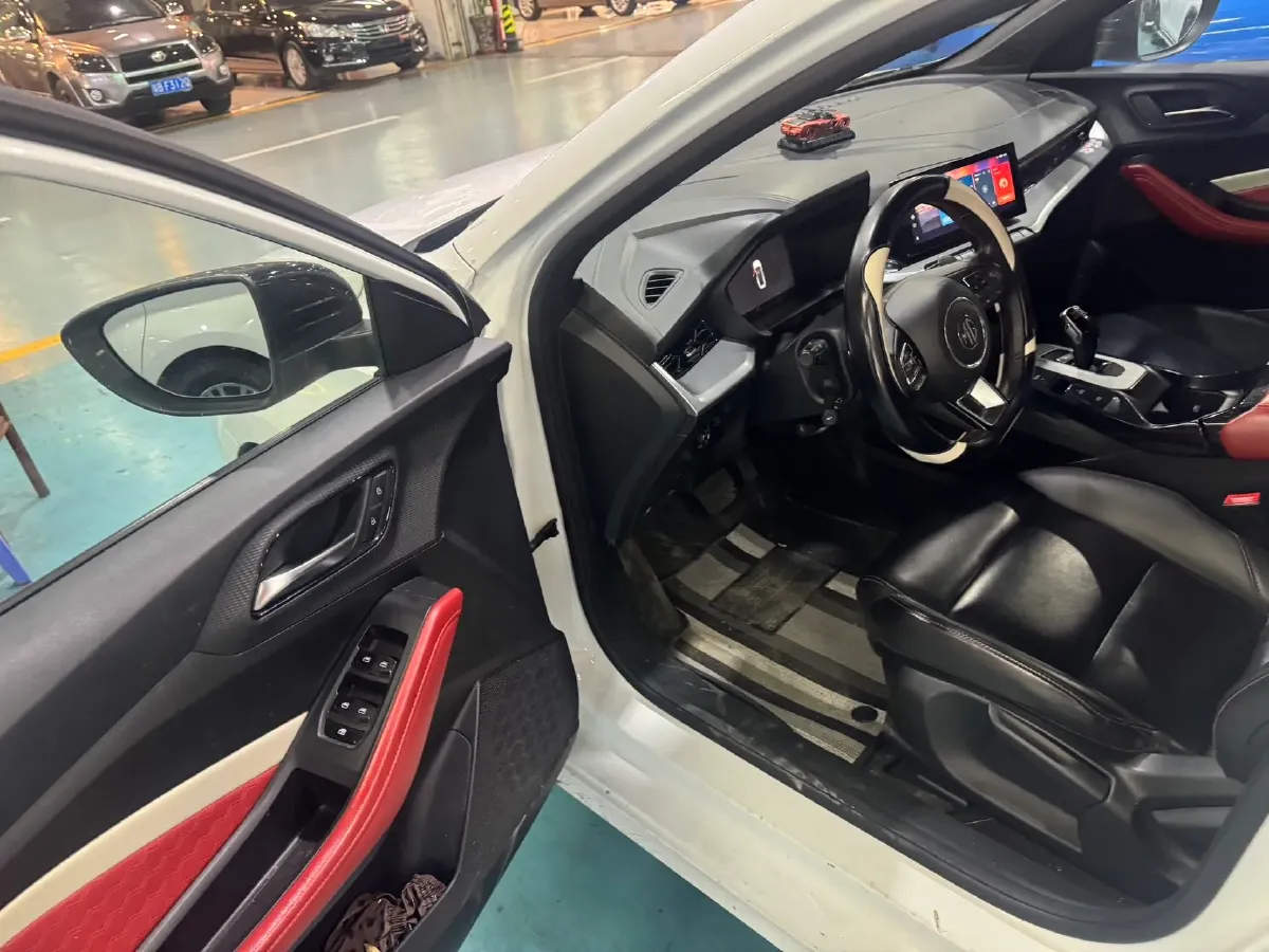 2022 MG 5 1.5T 173HP L4 7DCT,autocango,china used car exporter,china ev exporter,chinese used car exporter,chinese used ev exporter