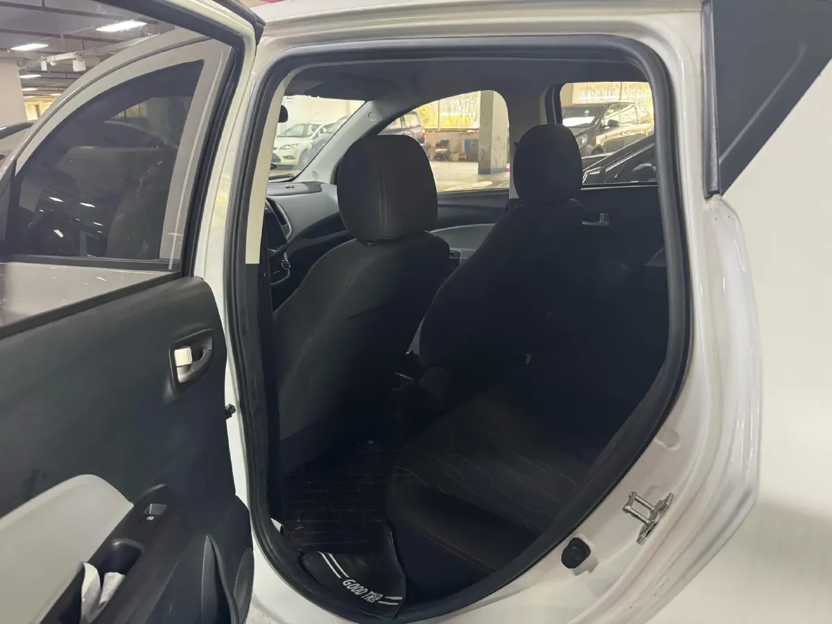 2021 ChangAn BenBen E-Star BEV 32.2KWH,autocango,china used car exporter,china ev exporter,chinese used car exporter,chinese used ev exporter