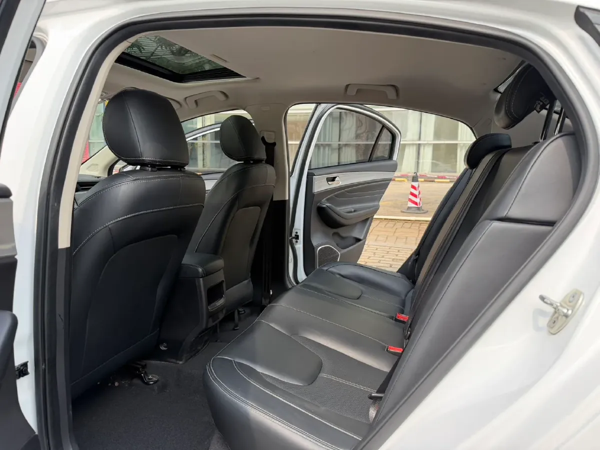 2019 Chery Arrizo 5 1.5L 116HP L4 CVT,autocango,china used car exporter,china ev exporter,chinese used car exporter,chinese used ev exporter