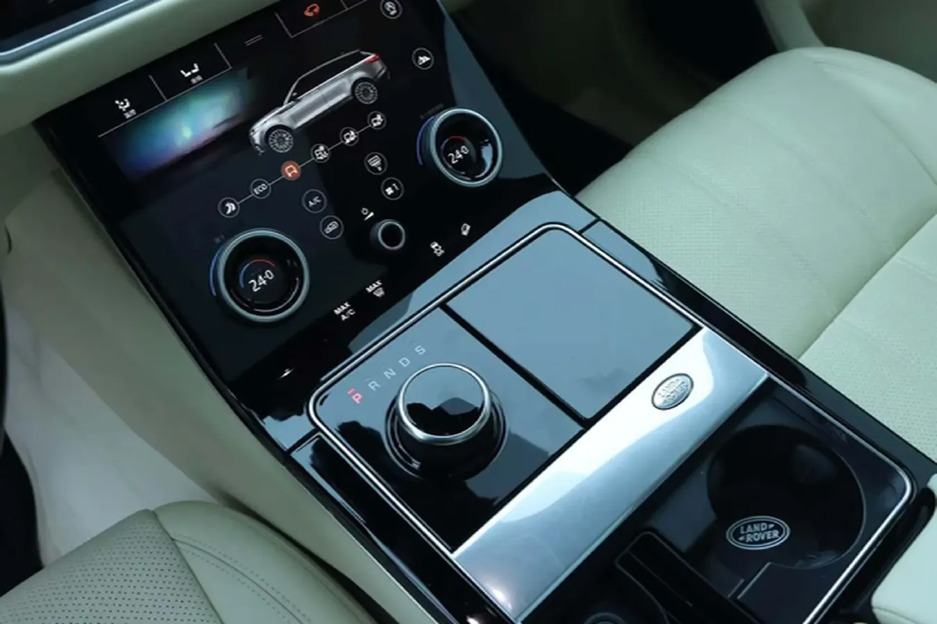 2020 Land Rover Range Rover Velar 3.0T 340HP V6 8AT,autocango,china used car exporter,china ev exporter,chinese used car exporter,chinese used ev exporter