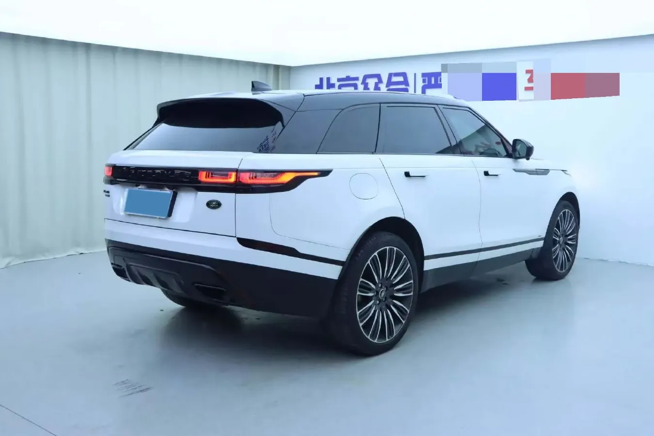 2020 Land Rover Range Rover Velar 3.0T 340HP V6 8AT,autocango,china used car exporter,china ev exporter,chinese used car exporter,chinese used ev exporter