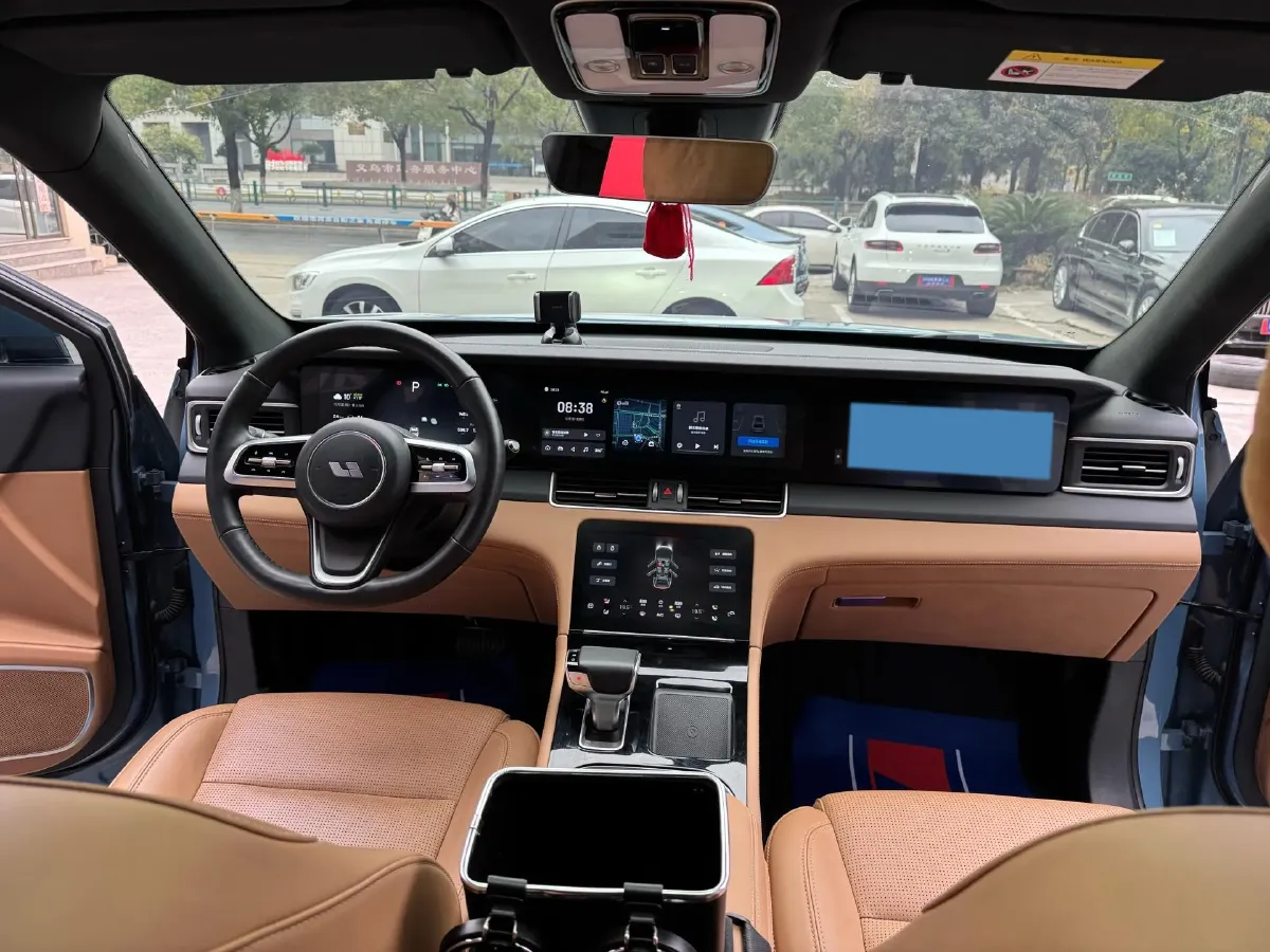 2021 Li ONE Range Extended 131HP REEV 40.5KWH,autocango,china used car exporter,china ev exporter,chinese used car exporter,chinese used ev exporter