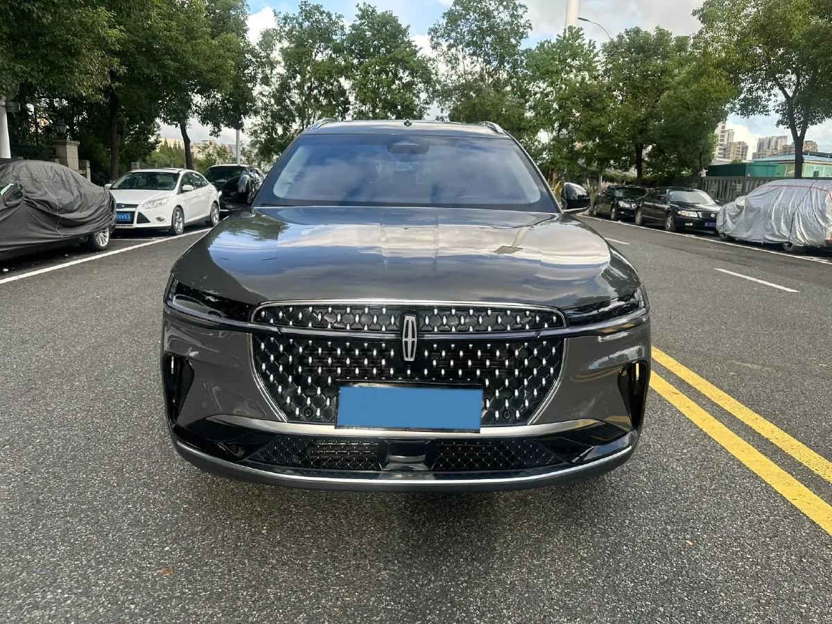 2023 Lincoln Nautilus 2.0T 261HP L4 8AT,autocango,china used car exporter,china ev exporter,chinese used car exporter,chinese used ev exporter