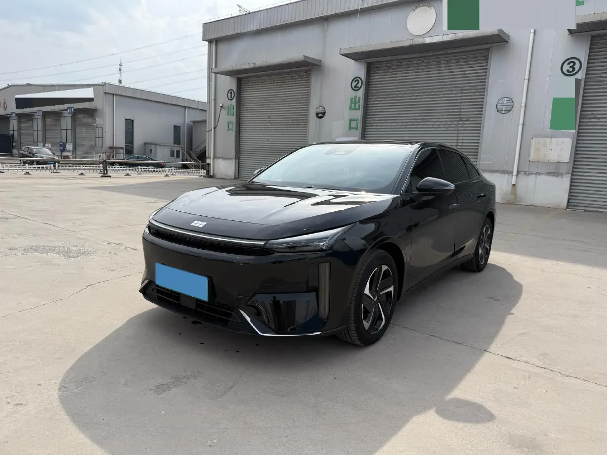 2024 Geely Galaxy L6 1.5T 163HP L4 3DHT PHEV,autocango,china used car exporter,china ev exporter,chinese used car exporter,chinese used ev exporter