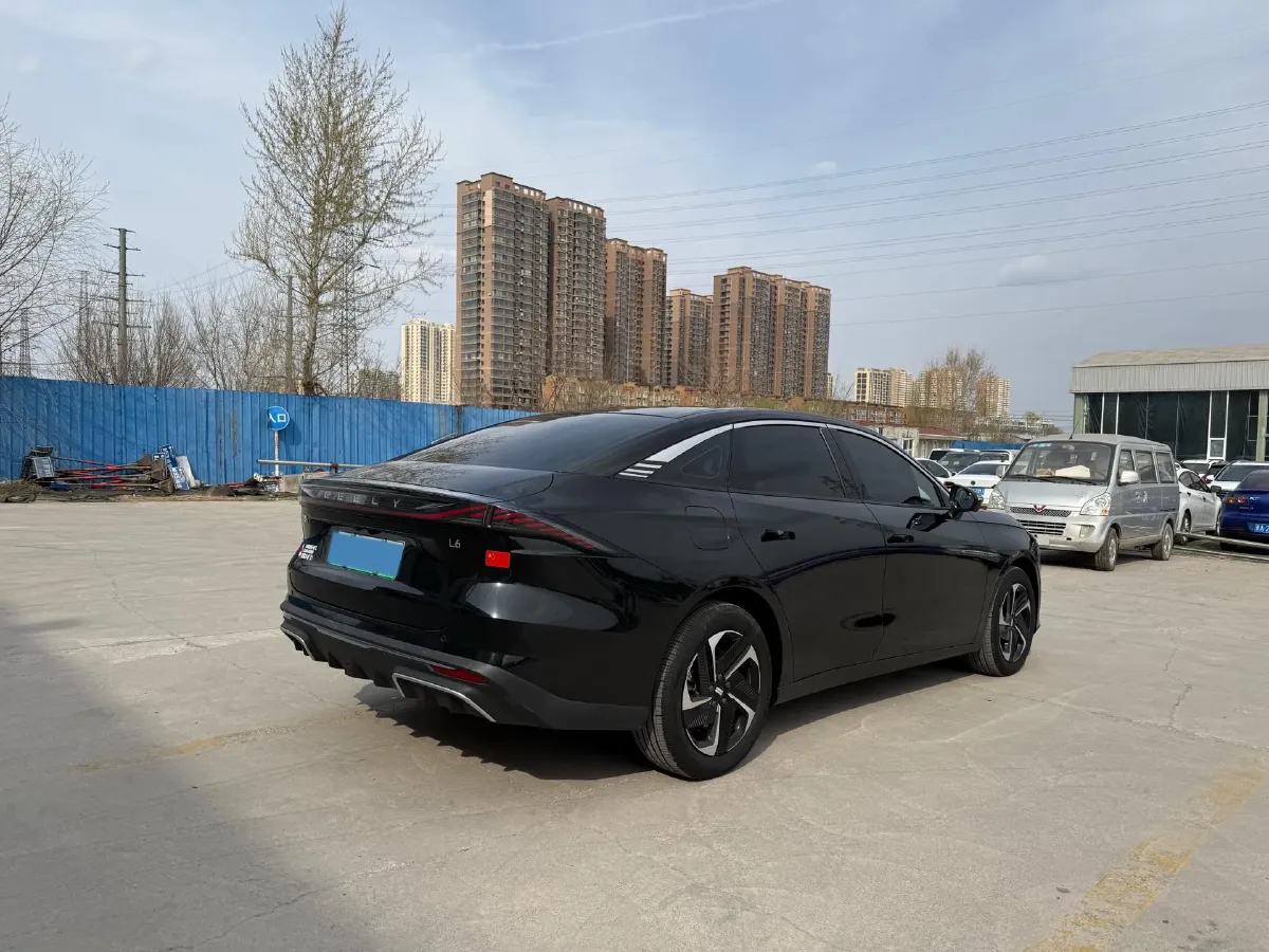 2024 Geely Galaxy L6 1.5T 163HP L4 3DHT PHEV,autocango,china used car exporter,china ev exporter,chinese used car exporter,chinese used ev exporter