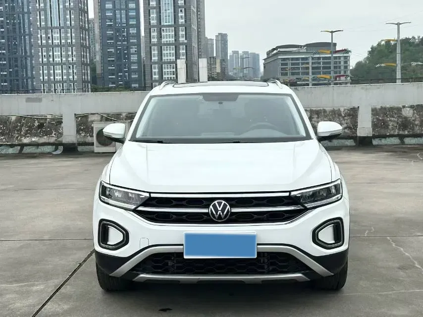 2023 Volkswagen T-Roc 1.4T 150HP L4 7DCT,autocango,china used car exporter,china ev exporter,chinese used car exporter,chinese used ev exporter